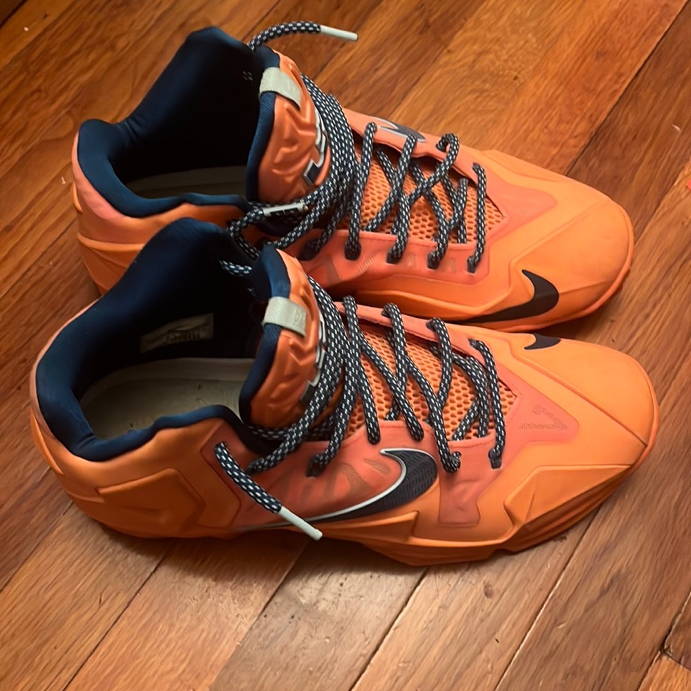 Nike Lebron 11 Atomic Orange